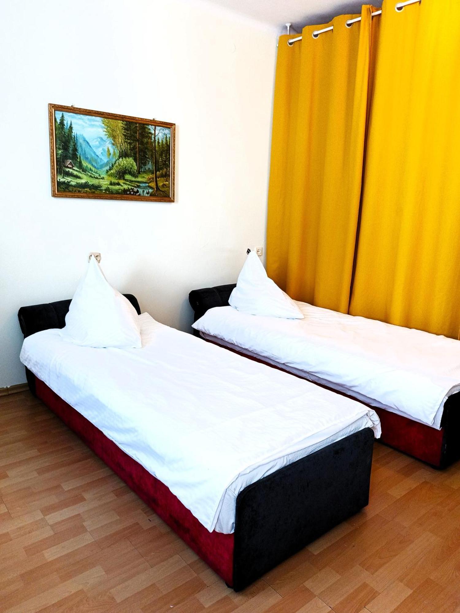 Omega Hostel *